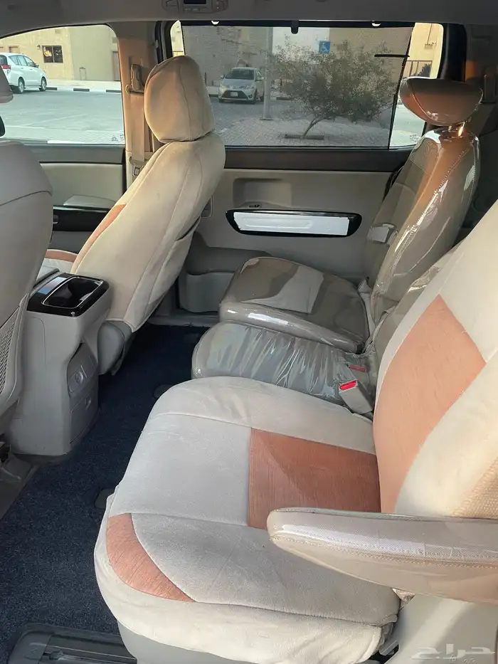 كيا كرنفال 2016 10