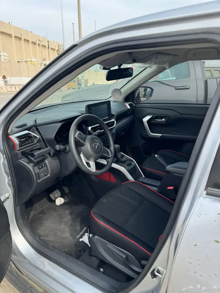 للبيع تويوتا رايز (مصدوم ) 5