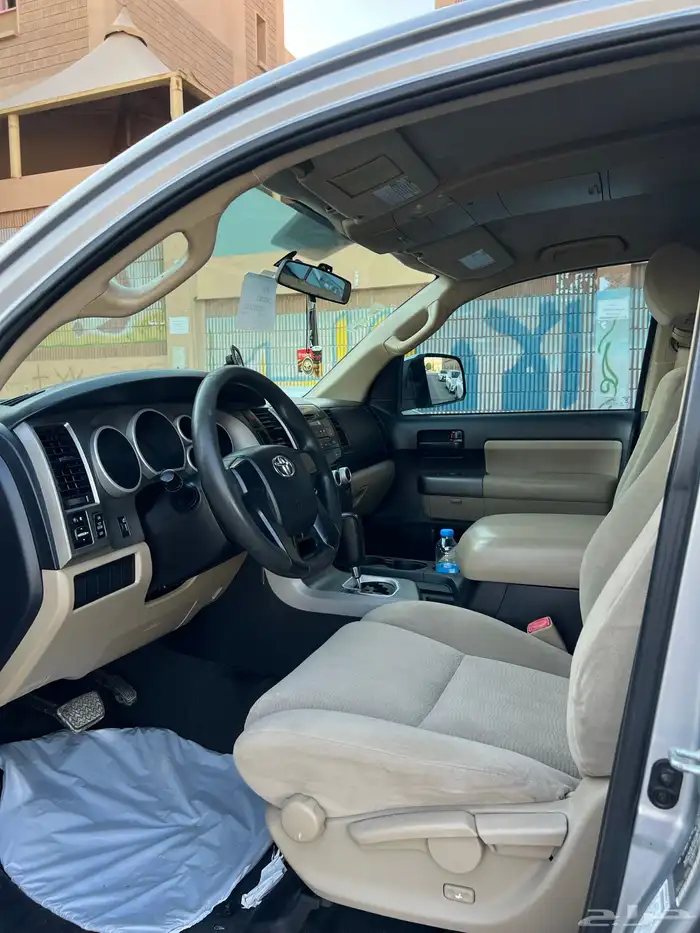 تويوتا سيكويا 2015 10