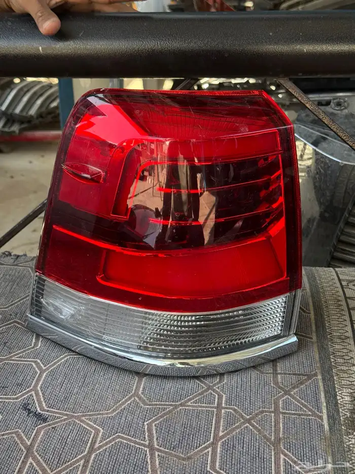 جيب لاندكروزر 1