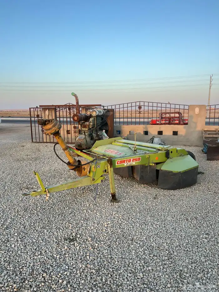 بذاره توم وحصاده و نثاره معدات زراعيه 2