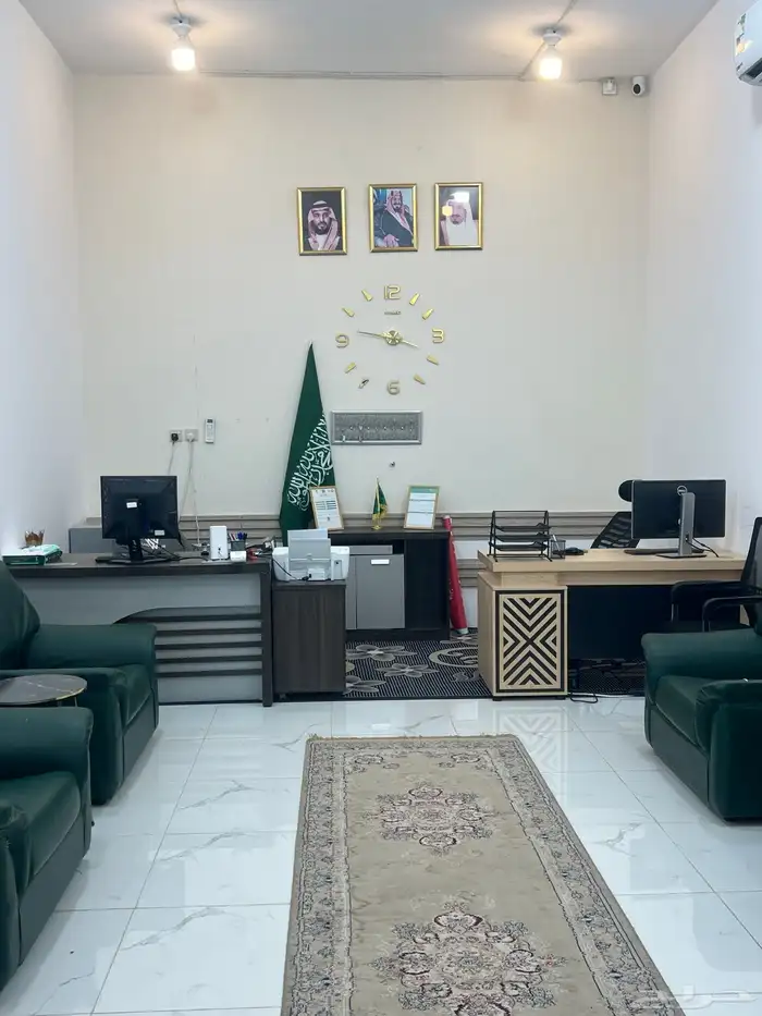 مكتب للبيع 1