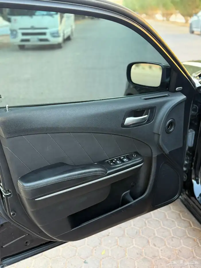 دوج تشارجر 2023 ممشى 50 الف 13