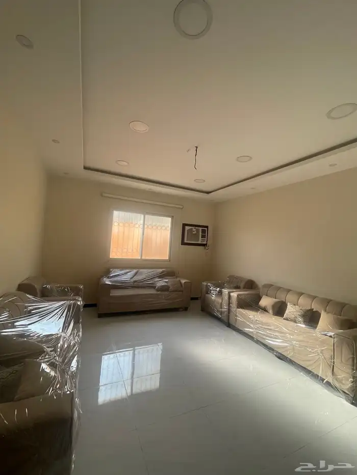 كنب جديد لم يسخدم للبيع المستعجل 1600 0