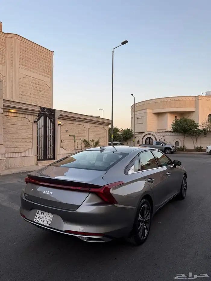 كيا 8 4