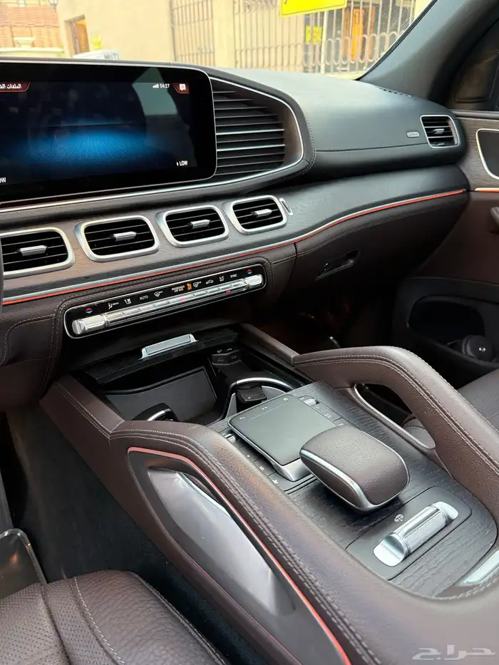 مرسيدس GLE450 موديل 2022 بحاله الجديده 28