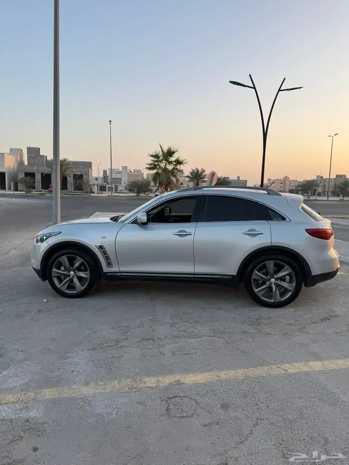 انفينتي Fx35 7