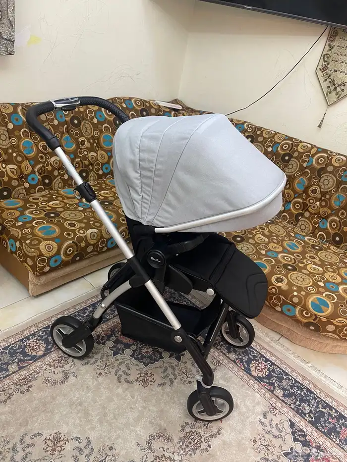 سترولر ماركه سيلفر كروس نضيفه جدا اتجاهين 12