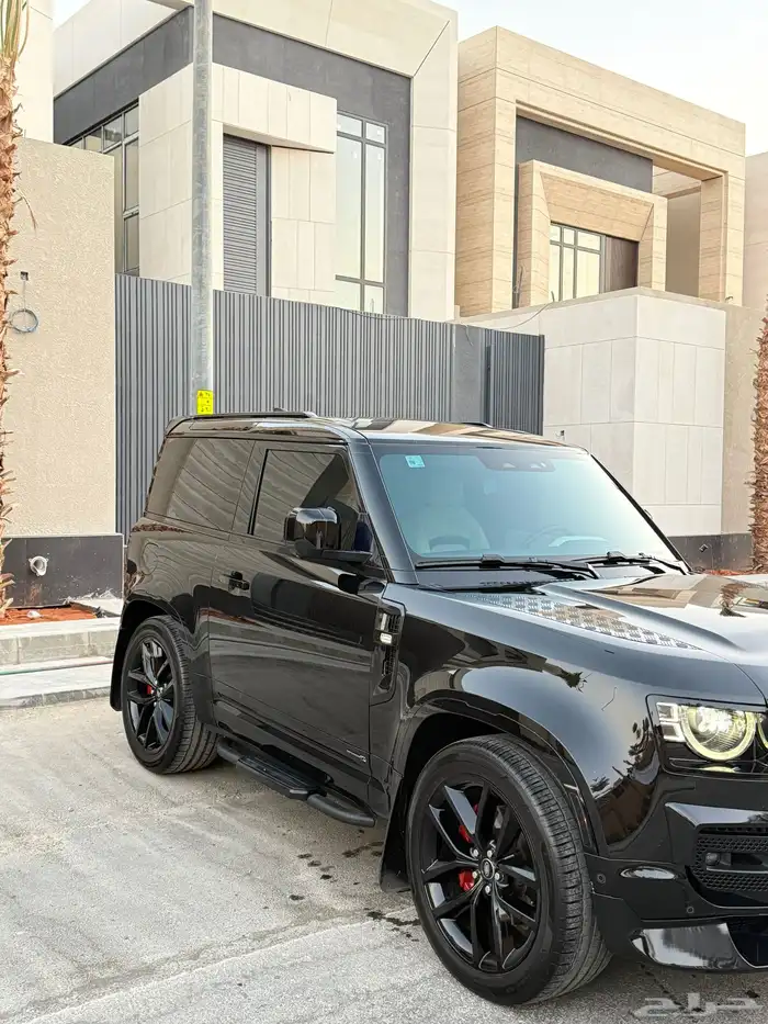 ديفندر X 2021 2