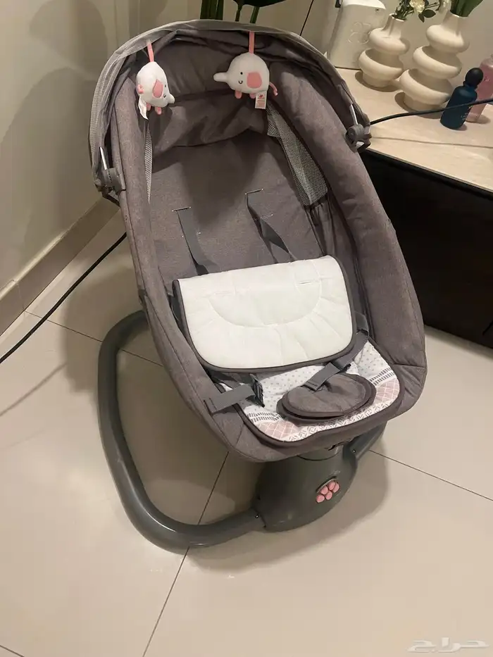 كرسي اطفال متحرك كهربائي 0