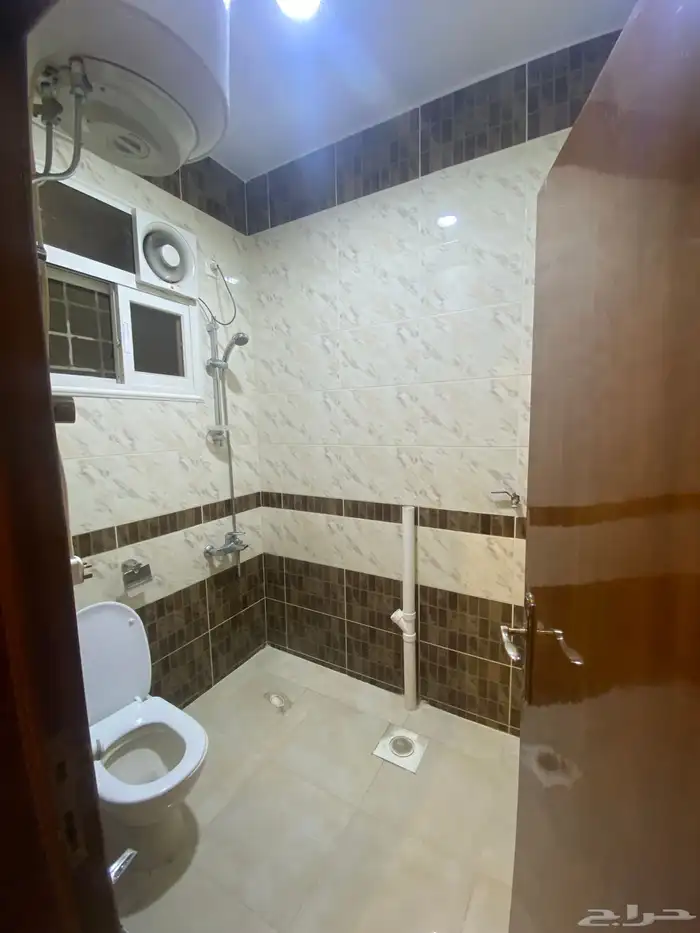 للايجار- ابها - المنسك - شقة مستقله دور ارضي 5 غرف 14