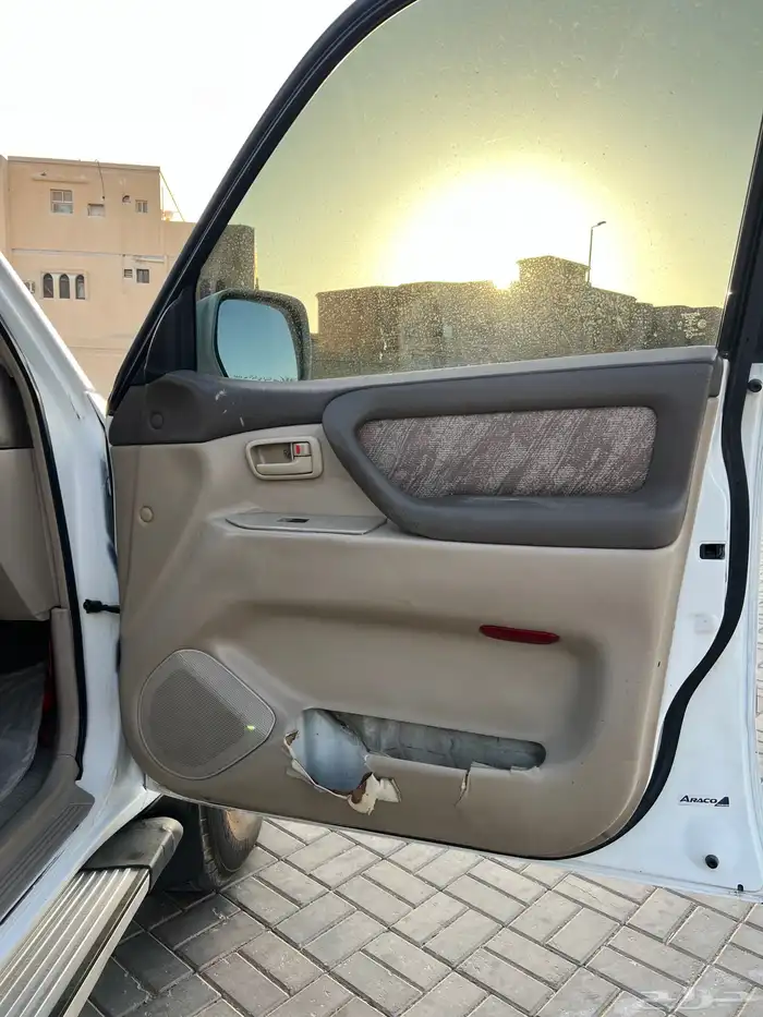 لاندكروزر GXR 2001 10