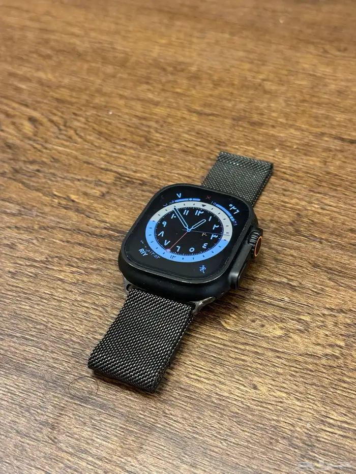 ساعة ابل الترا 2 لون اسود حزام اخضر 0