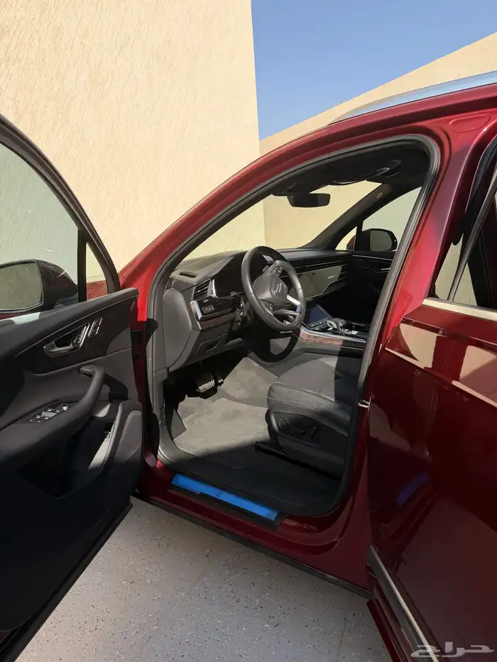 اودي كيو 7 Audi Q7 8