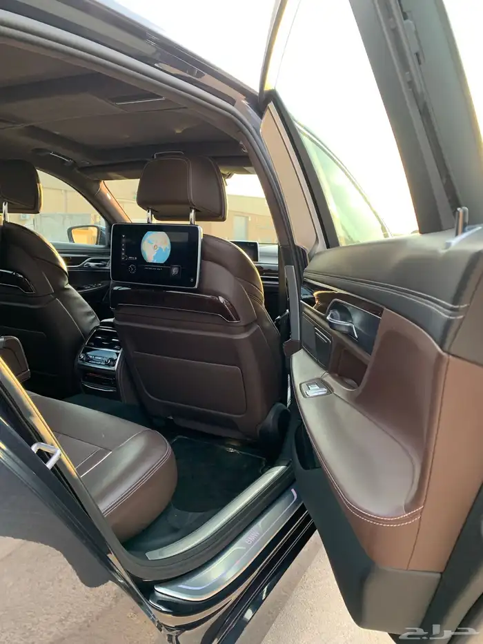 للبيع بي ام 740 Li يوسف ناغي 2016 24