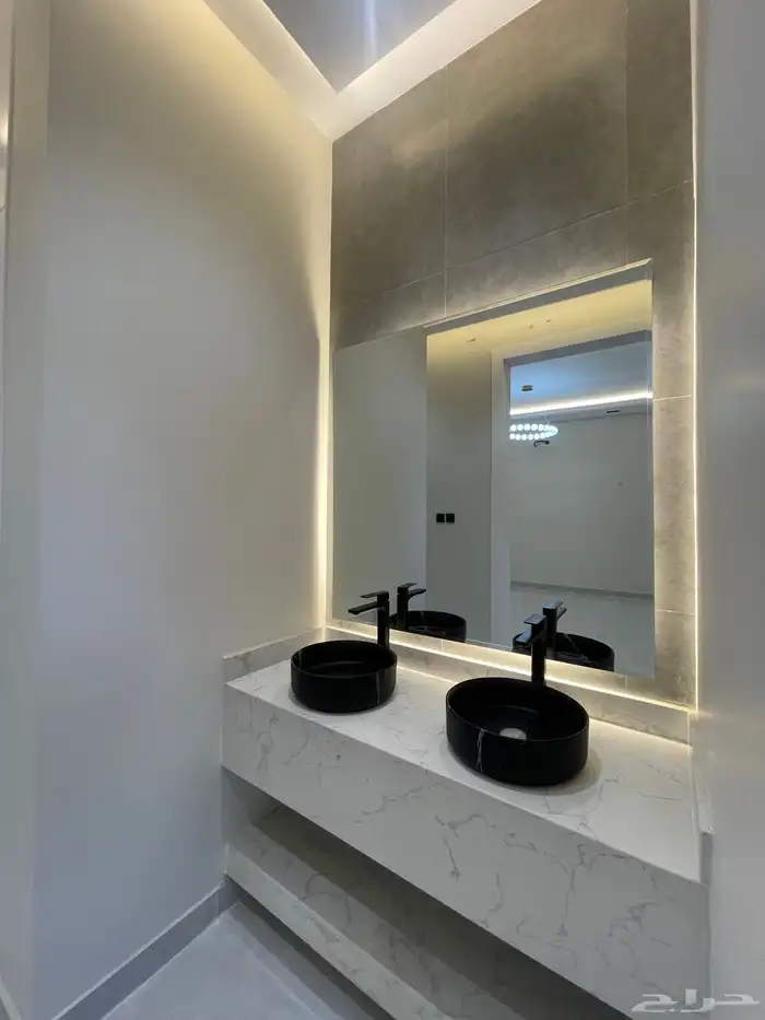 للتملك شقه دور ارضى بحوش من 600 الف مقابل نادى ضمك 8