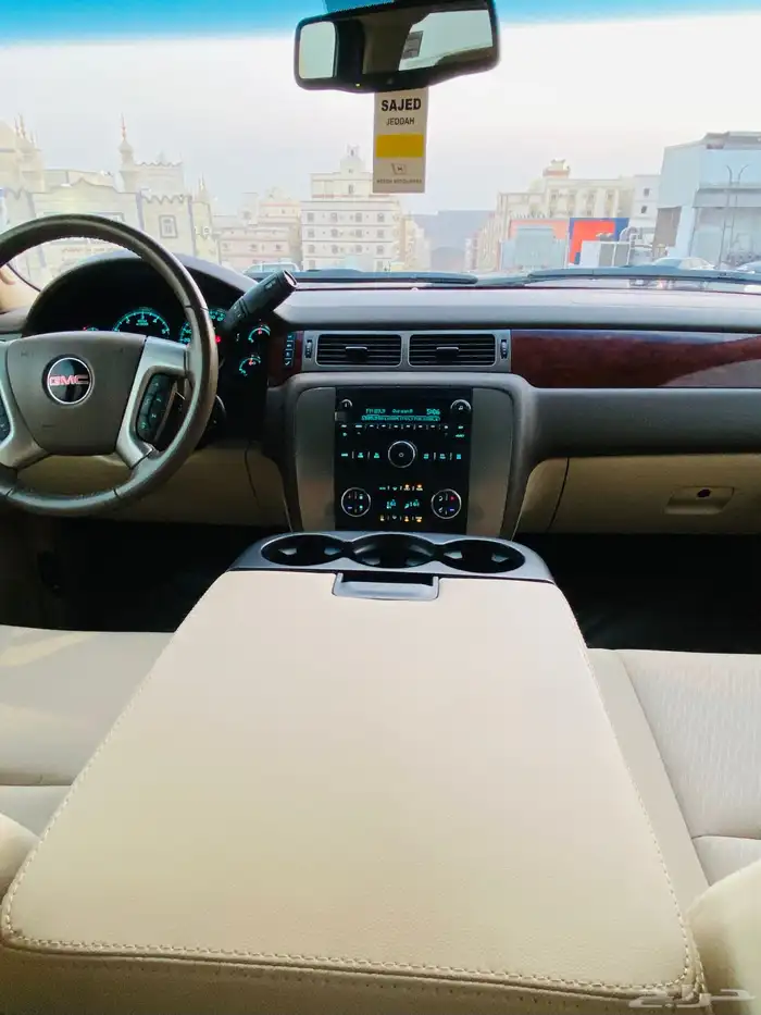 جمس يوكن 2011 مخزن لعشاق النظيف 41