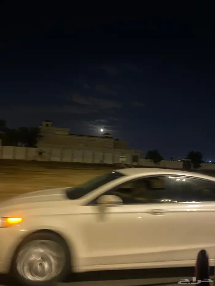 تصميم صور وفيديوهات واسمي محلات وشعارات 0