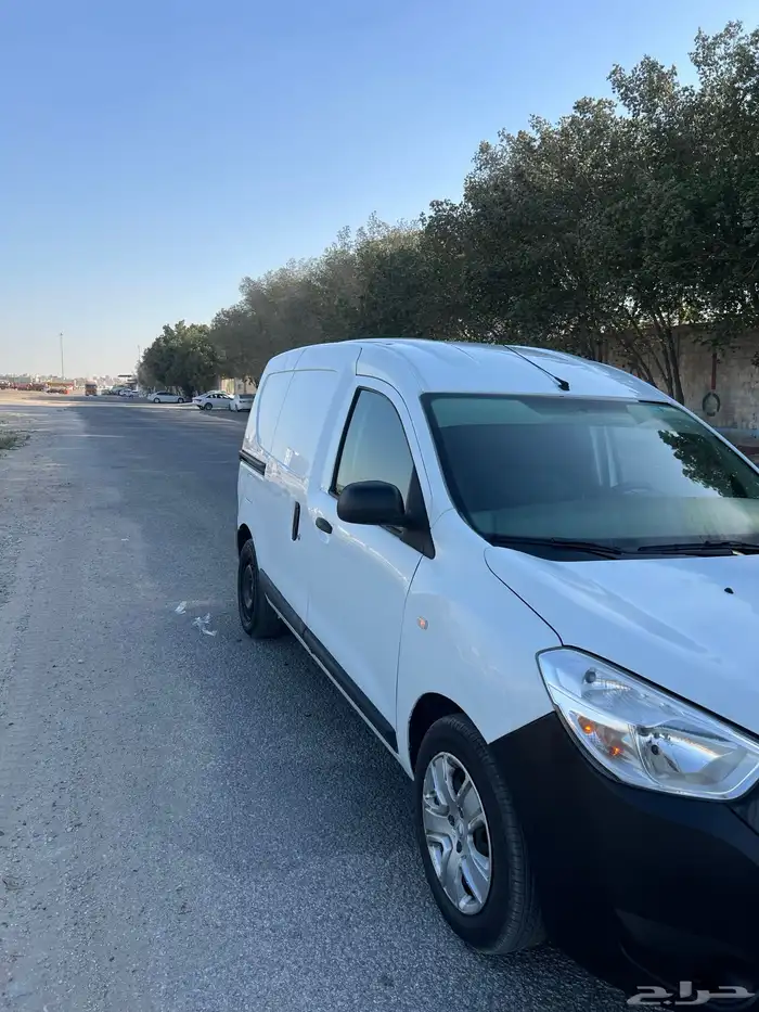 بسم الله السياره رينو دوكر فان 2022 2
