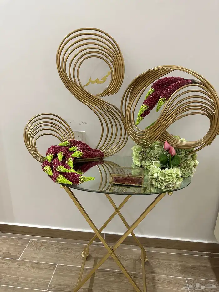 عربية ملكة 0