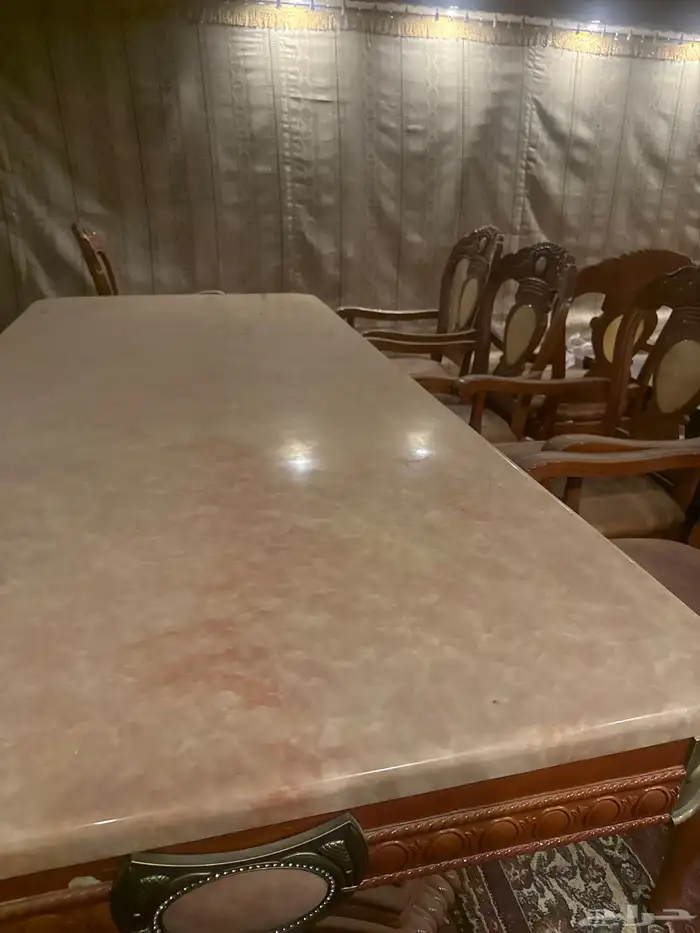 للبيع طاولة طعام ومدخل وطاولة تليفزيون 4