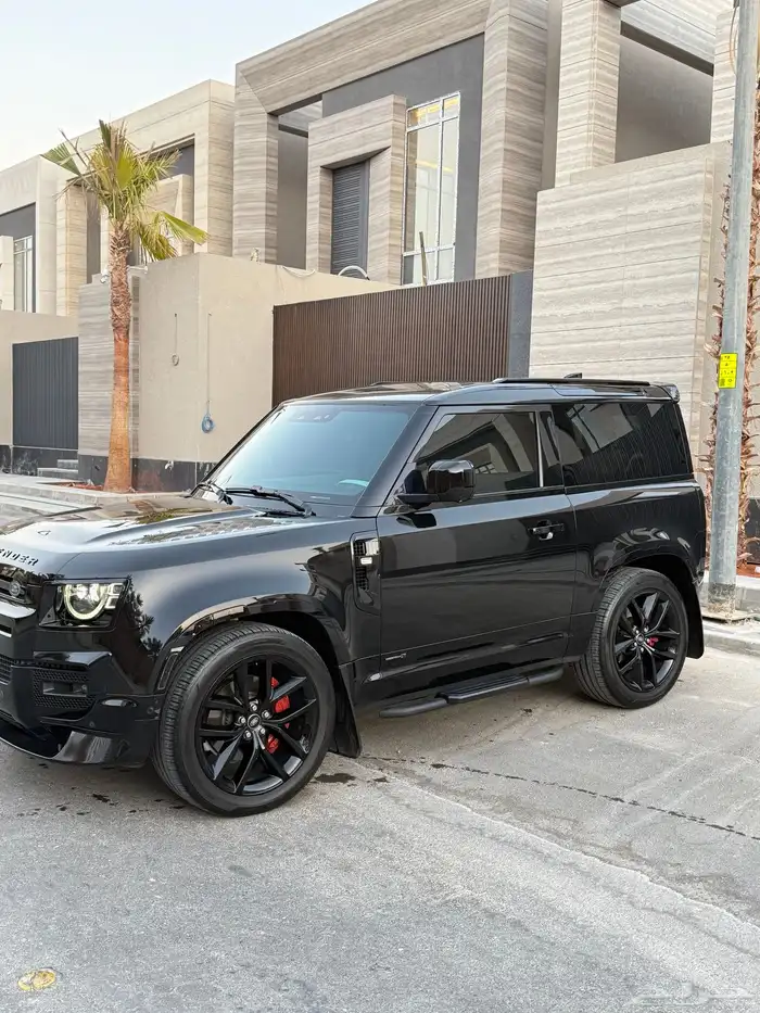 ديفندر X 2021 1