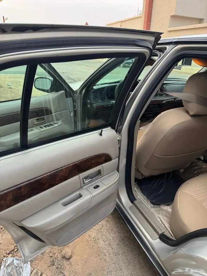 فورد ماركيز 2008امريكي 8