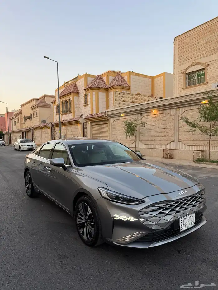 كيا 8 2