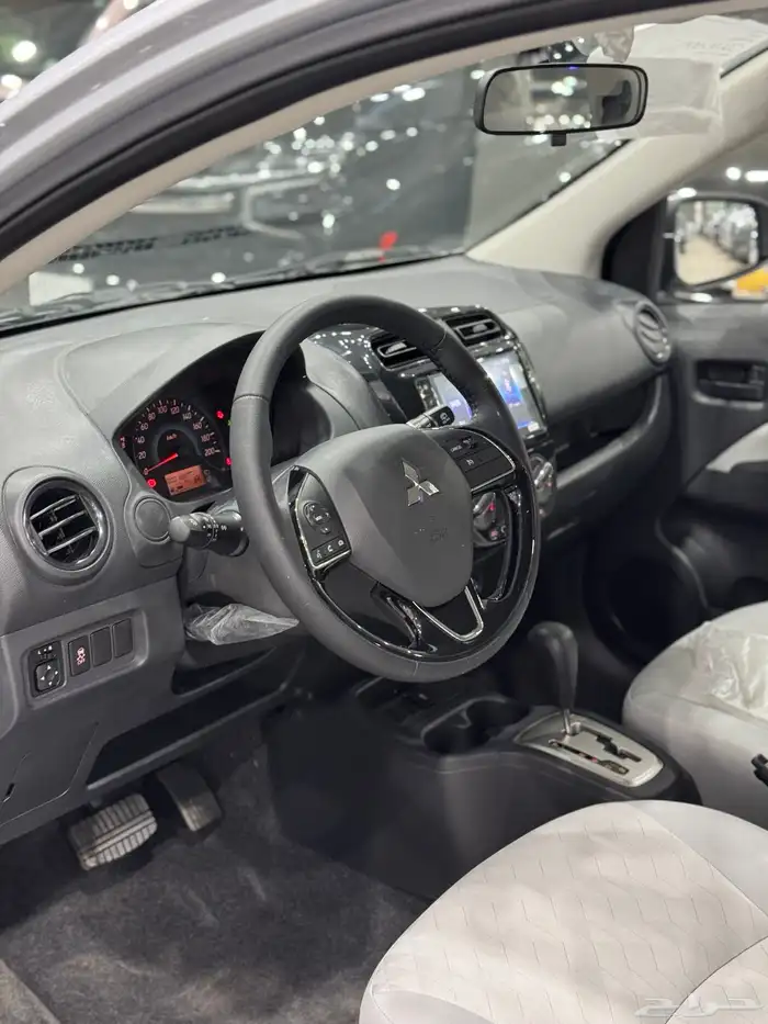 ميتسوبيشي سبيس ستار موديل 2023 اصفاار - فل كامل 5