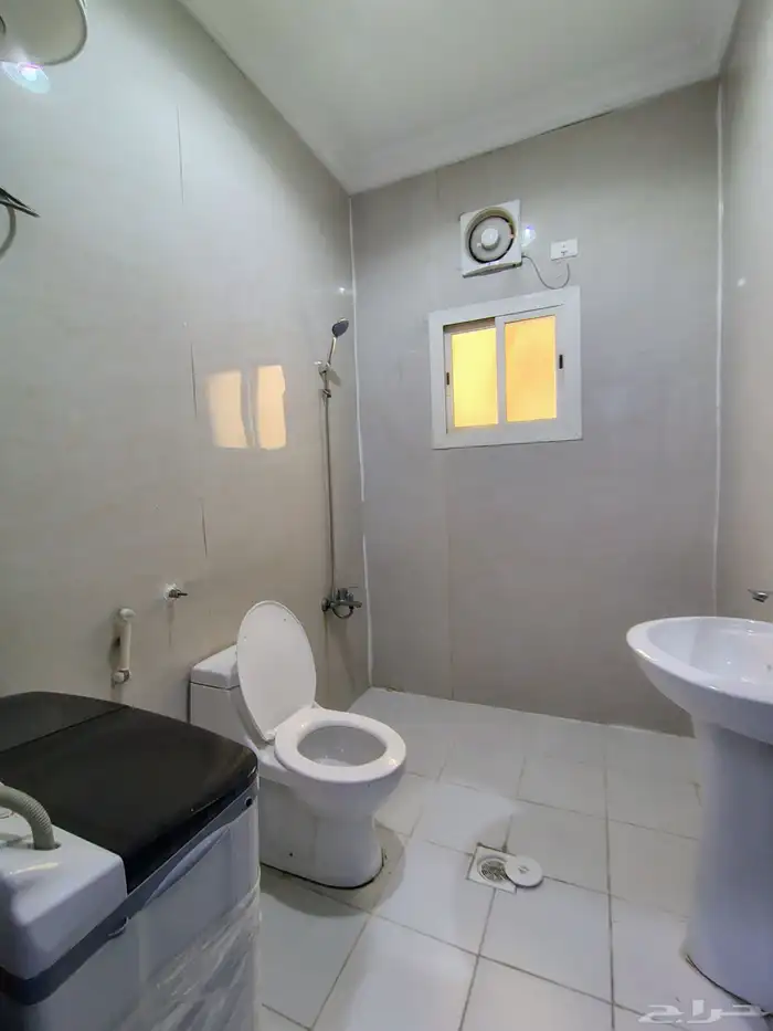 شقق مفروشة للإيجار الشهري في الروضة وبعض المواقع 4