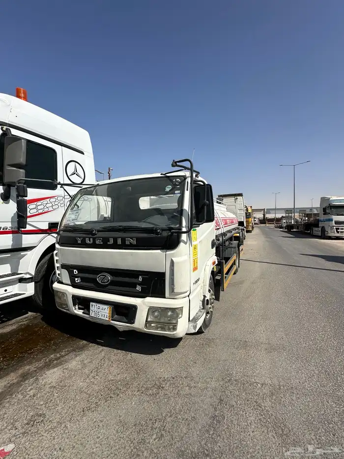 حراج معرض رائد للسيارات 6