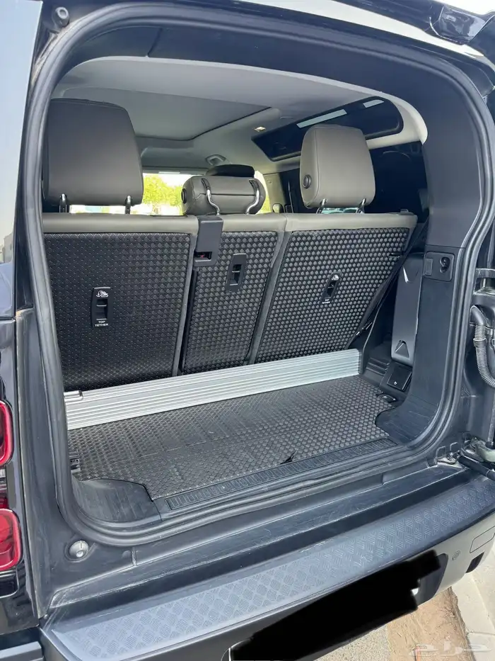 رنج روفر ديفندر 90 مديل 2021 HSE 6 سلندر 15