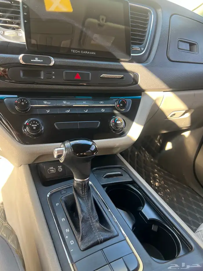 كيا كارنيفال 0