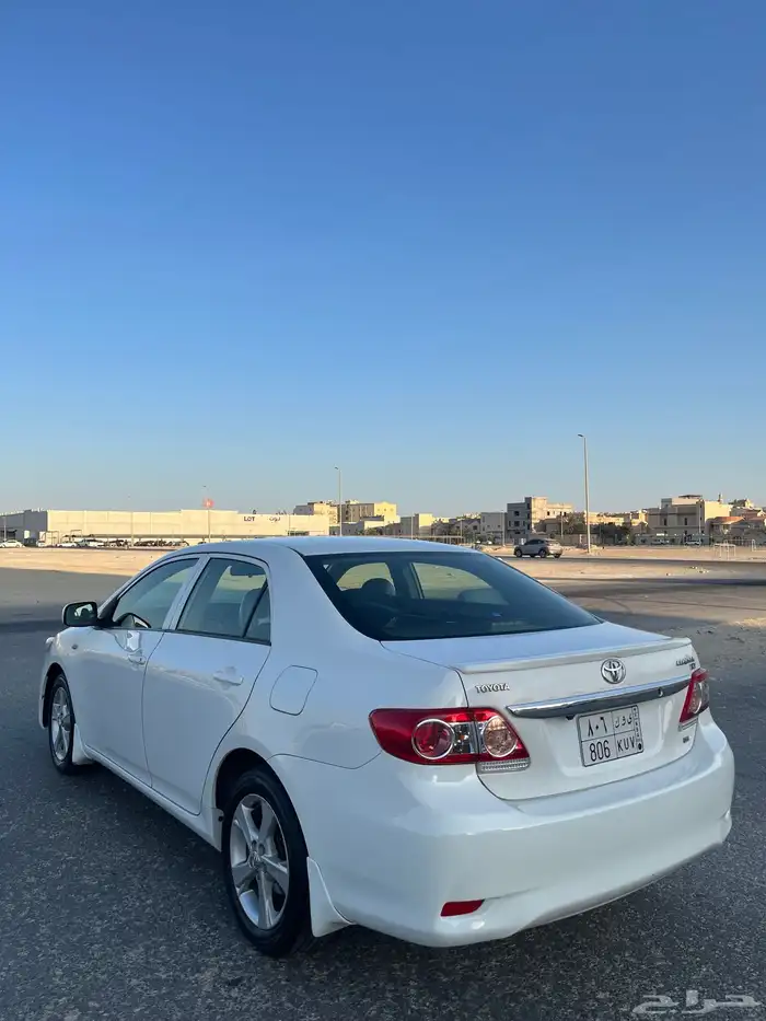 تيوتا كورلا 2012 xli 4