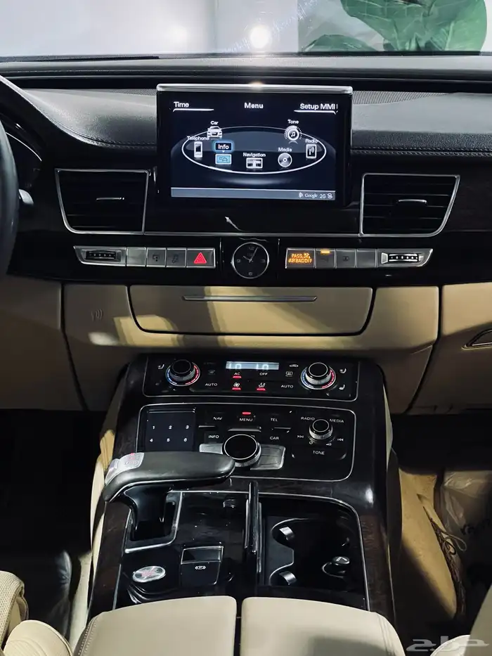 اودي 2012 A8 L بحاله ممتازه V8 15
