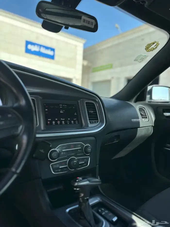 دوج تشارجر 2019 sxt 6