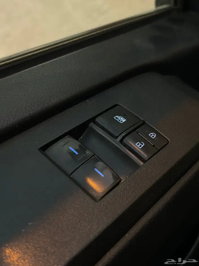 تايوتا باص هايس 2021 ديزل فان ثلاجه ثيرمو كينق مروحتين 15