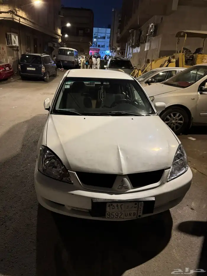 ميتسوبيشي لانسر بوما 0