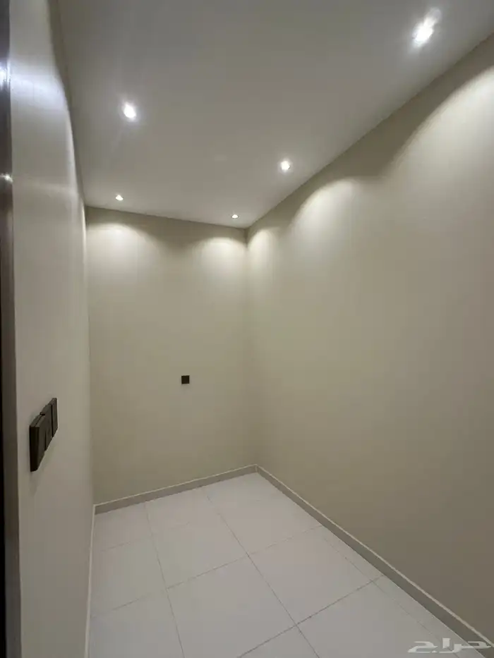 للبيع فلل دوبلكس موقع مميز بخميس مشيط 27