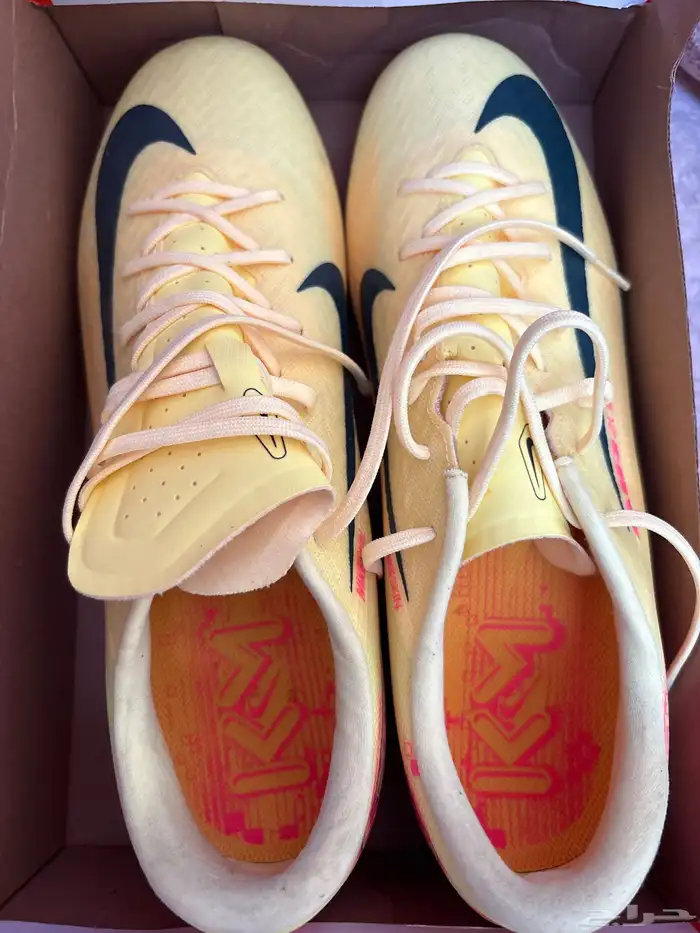 حذاء نايكي كورة قدم 0