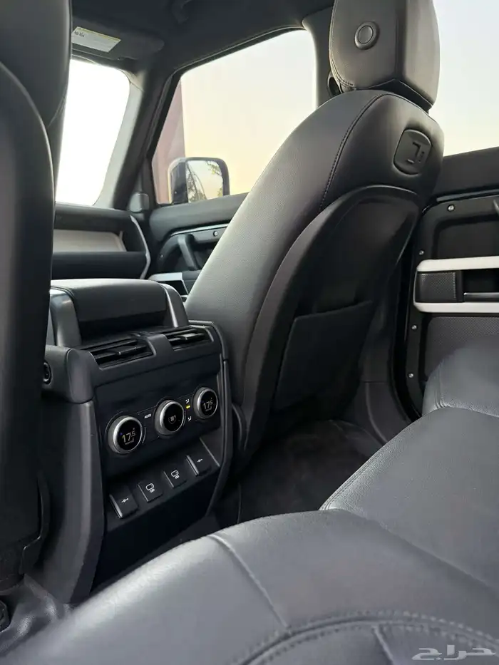 ديفندر 2022 19