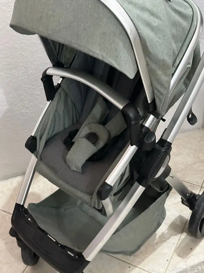 عربة أطفال للبيع 3