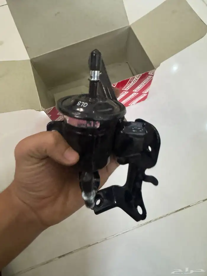 فلتر بنزين صالون اصلي وكاله من 2008 حتى 2011 1