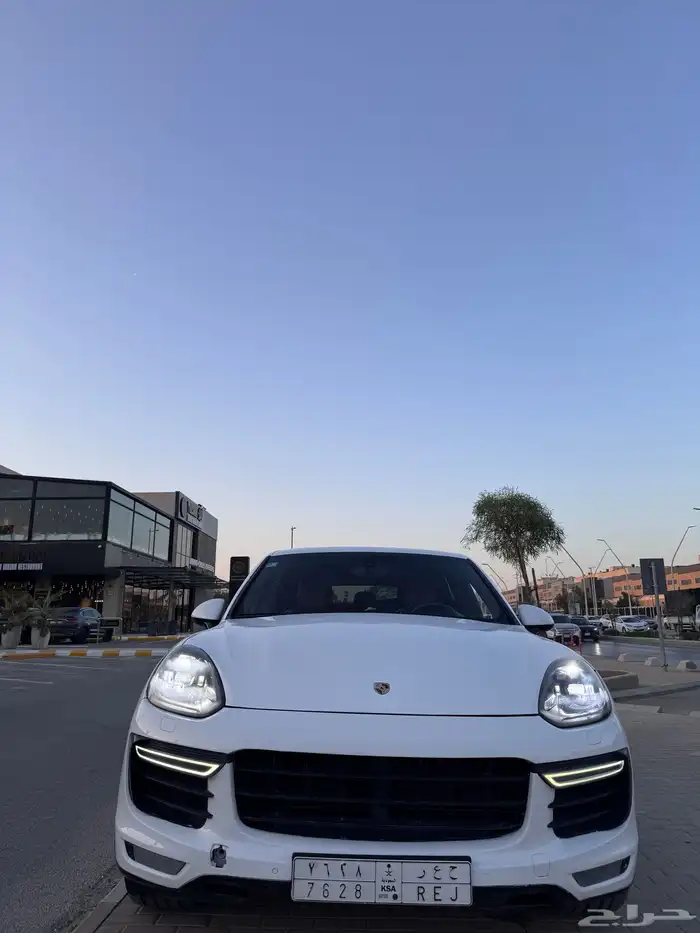 بورش كايين تيربو V8 2015 5