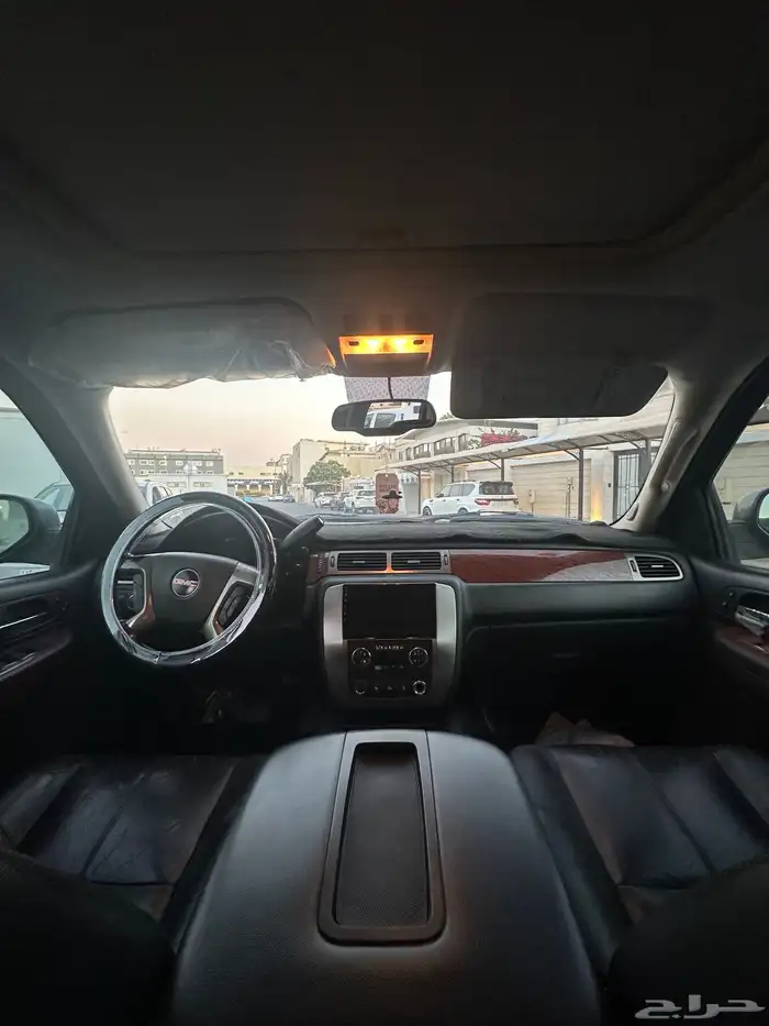 للبيع GMC يوكن 2008 فل كامل SLT نظيف جدا 9