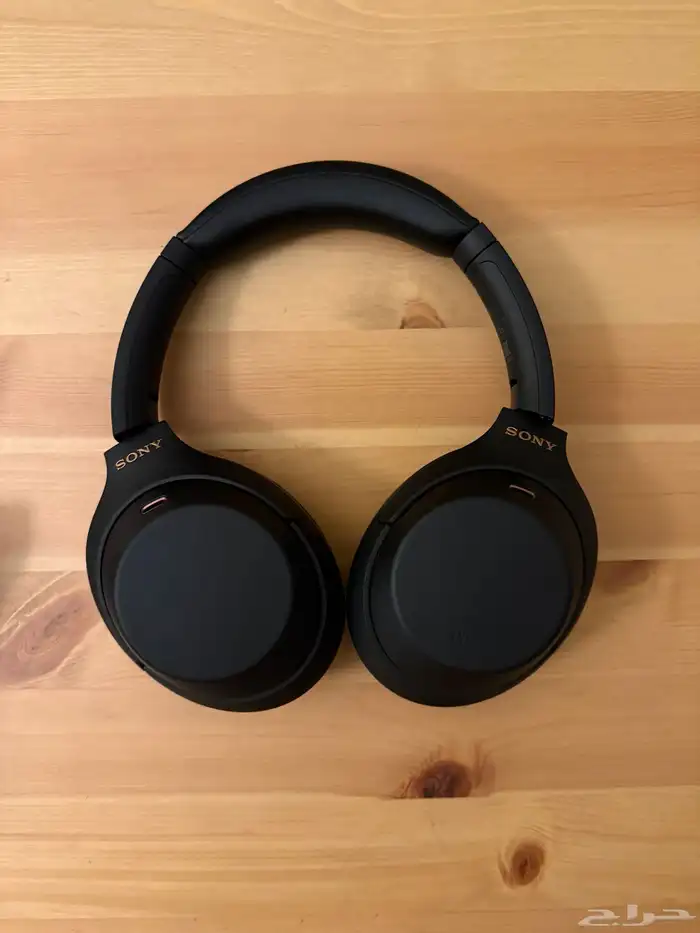 سماعة Sony WH-1000XM4 - بحالة ممتازة 1