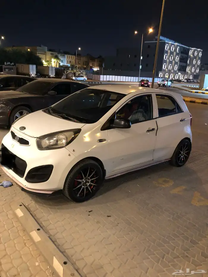 كيا بكانتو2012 2