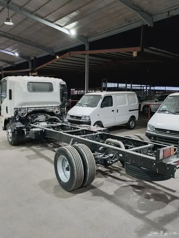 ايسوزو ديانا 4 طن شاص 4.95 موديل 24 3