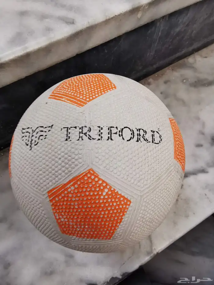 كورة nyloun wound جديدة 2026 TRIFORD مقاص 4 لون برتقالي 0