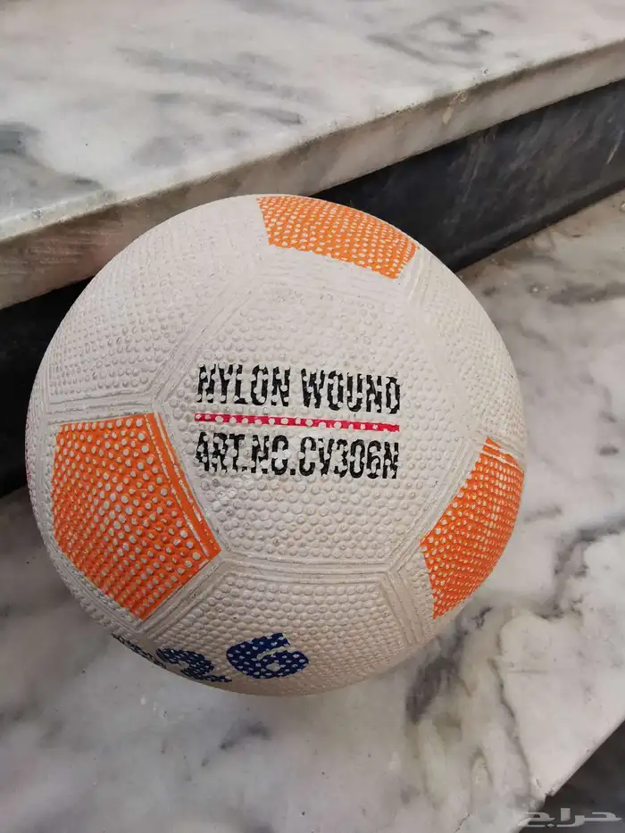 كورة nyloun wound جديدة 2026 TRIFORD مقاص 4 لون برتقالي 3